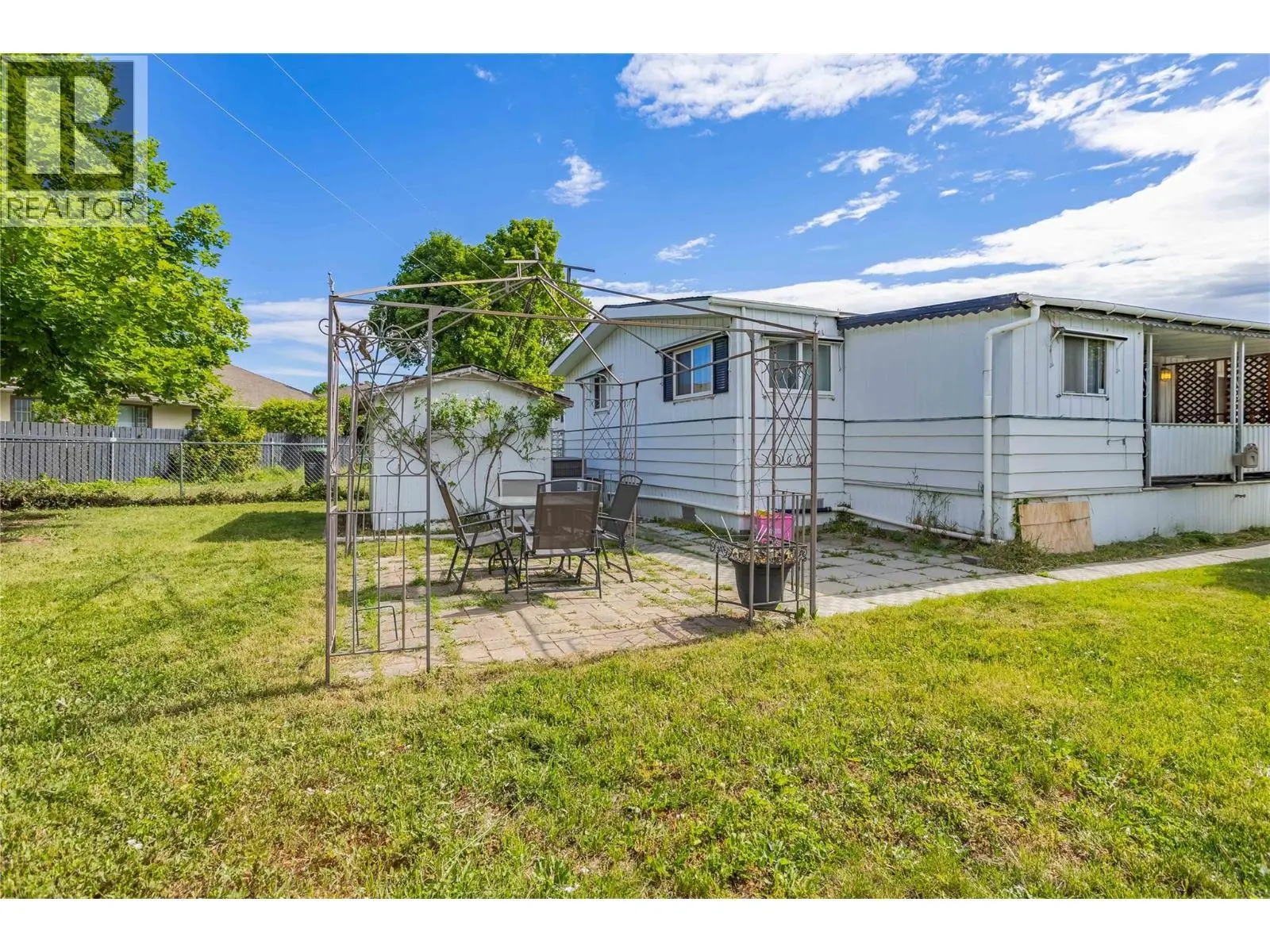 3745 Lakeshore Road Unit# 146. Kelowna, British Columbia