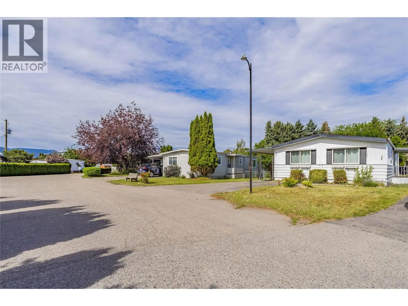 3745 Lakeshore Road Unit# 146. Kelowna, British Columbia