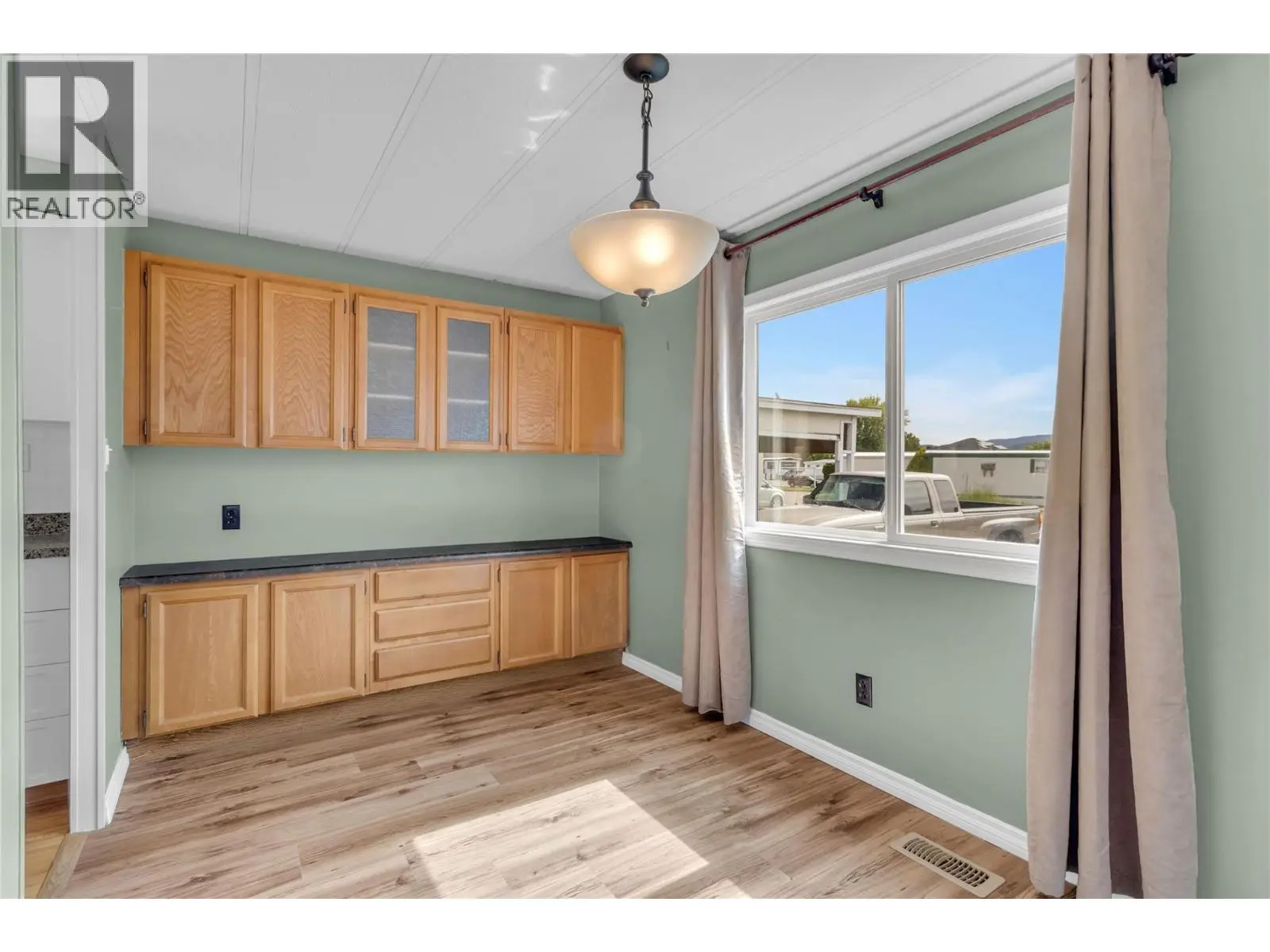 3745 Lakeshore Road Unit# 146. Kelowna, British Columbia