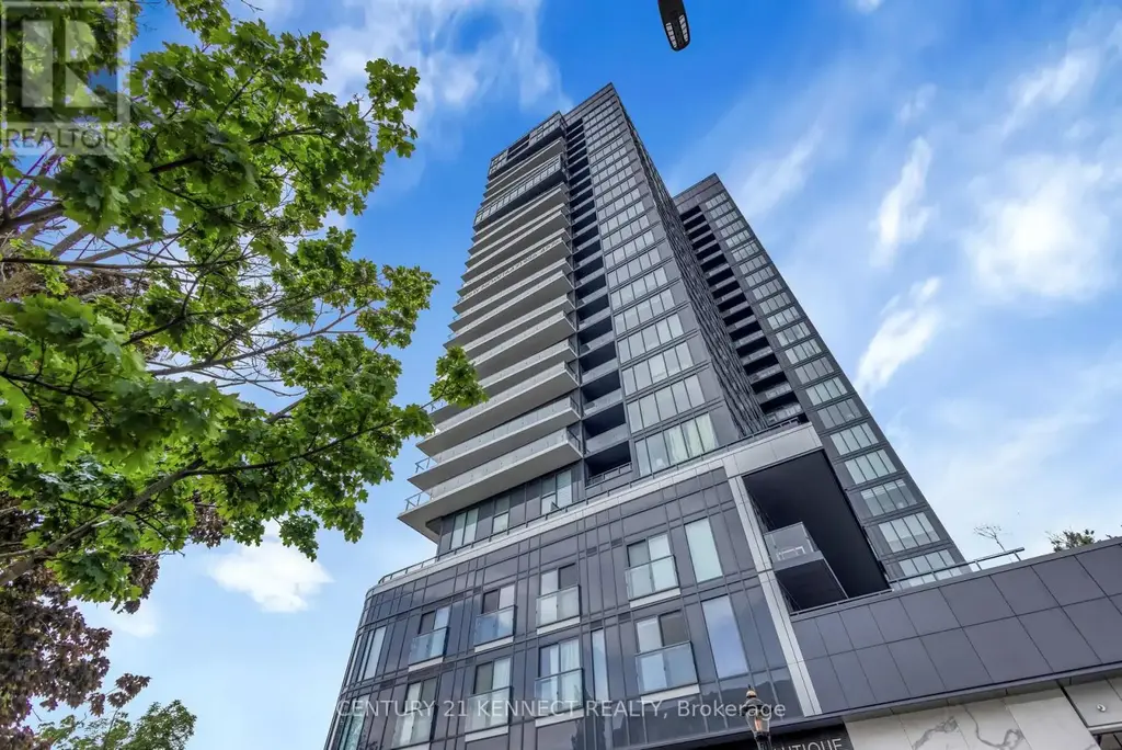 2004 - 370 Martha Street, Burlington (Brant)