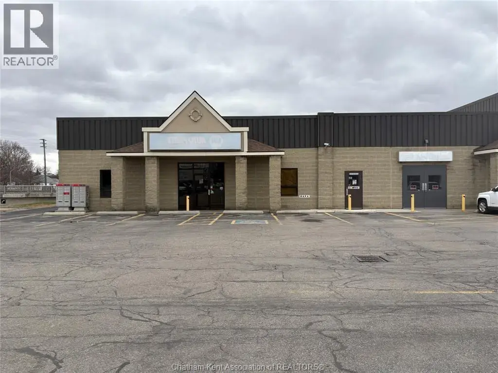 300 Lacroix Street Unit# A-1b, Chatham