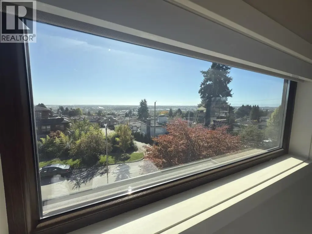 7689 Jasper Crescent, Vancouver