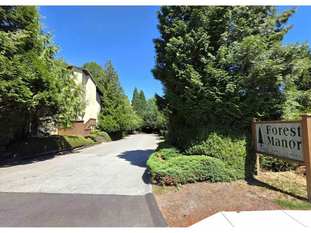 312 14945 100 Avenue, Surrey