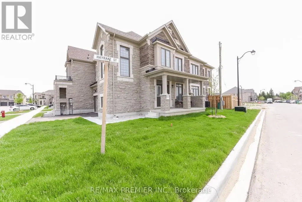 215 Hayrake Street, Brampton (Snelgrove)