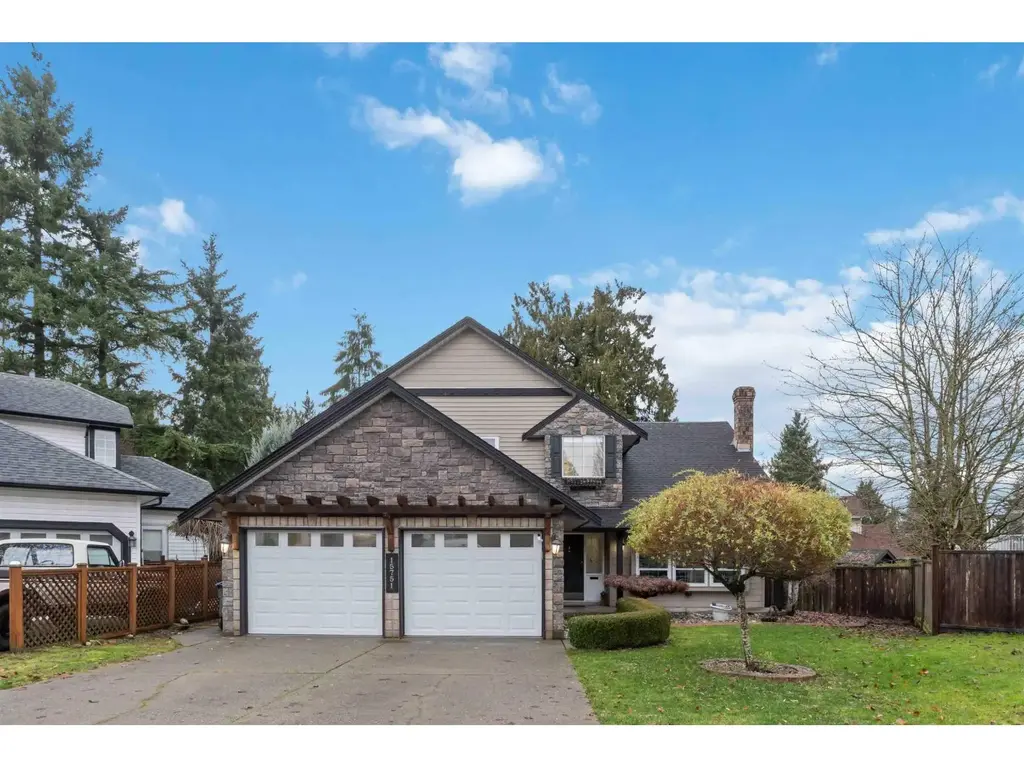 15751 98a Avenue, Surrey
