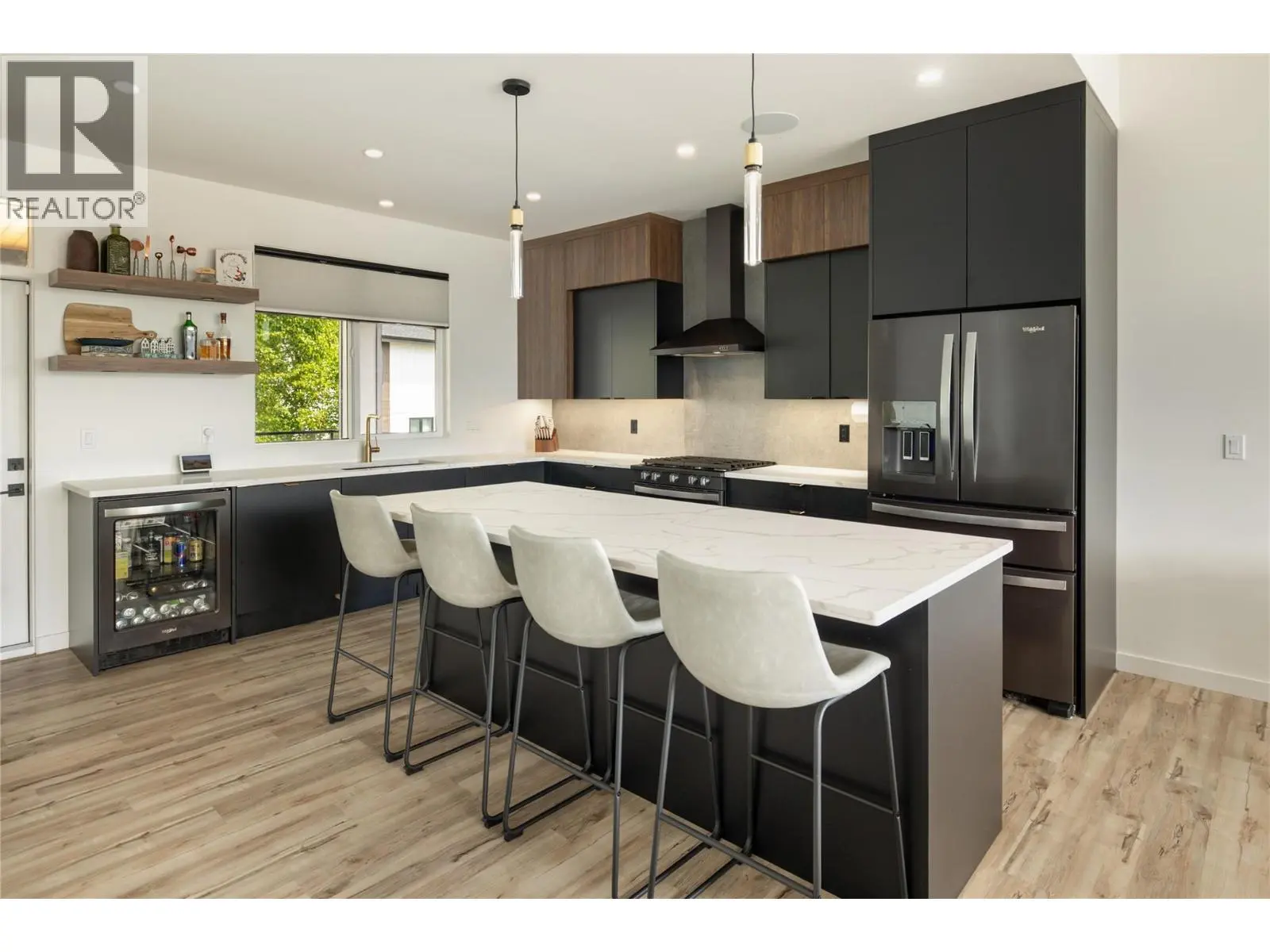 9499 Ledgestone Road. Lake Country, British Columbia