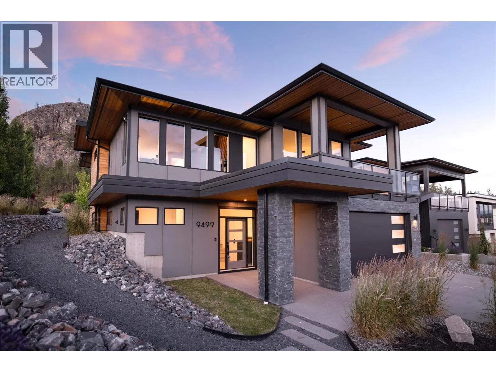 9499 Ledgestone Road. Lake Country, British Columbia
