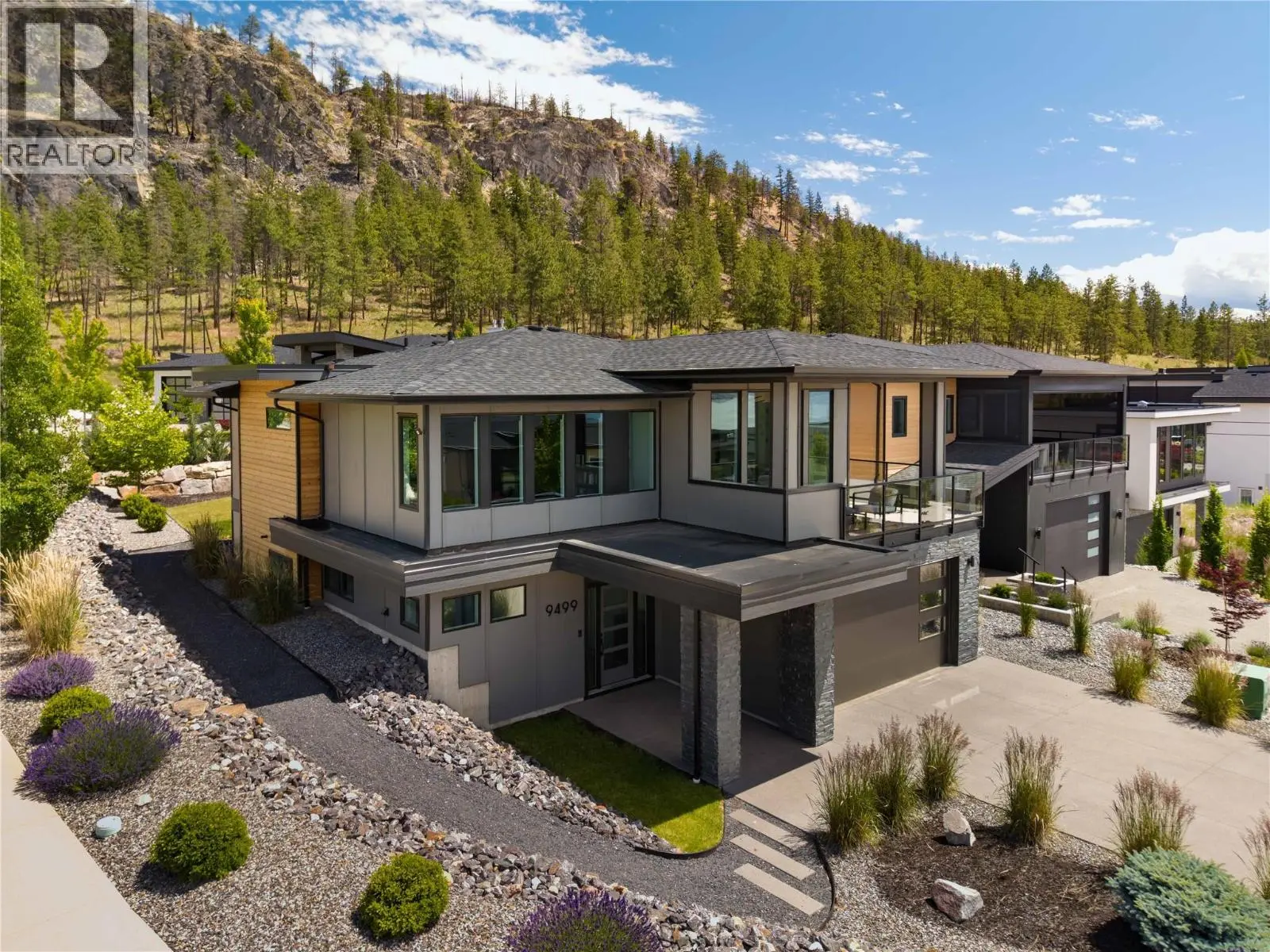 9499 Ledgestone Road. Lake Country, British Columbia