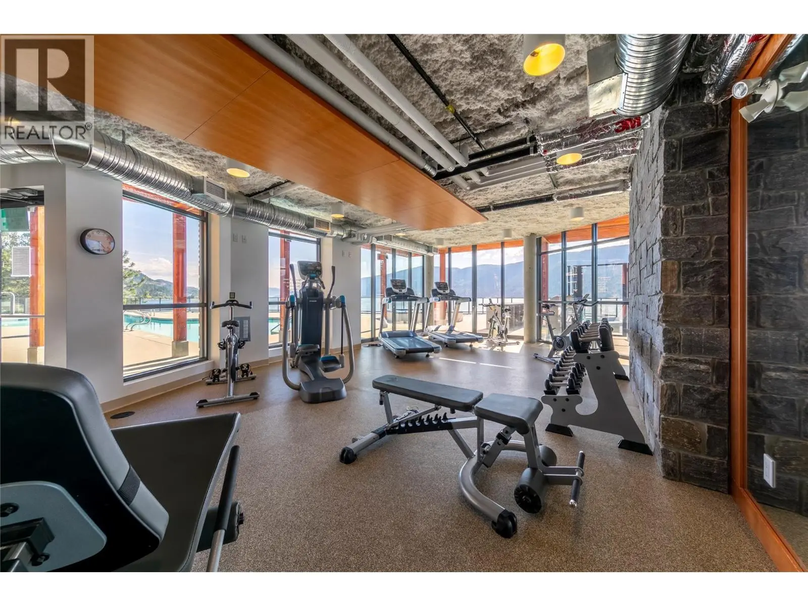 9499 Ledgestone Road. Lake Country, British Columbia
