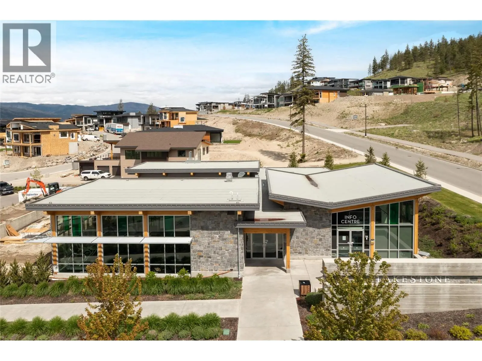 9499 Ledgestone Road. Lake Country, British Columbia