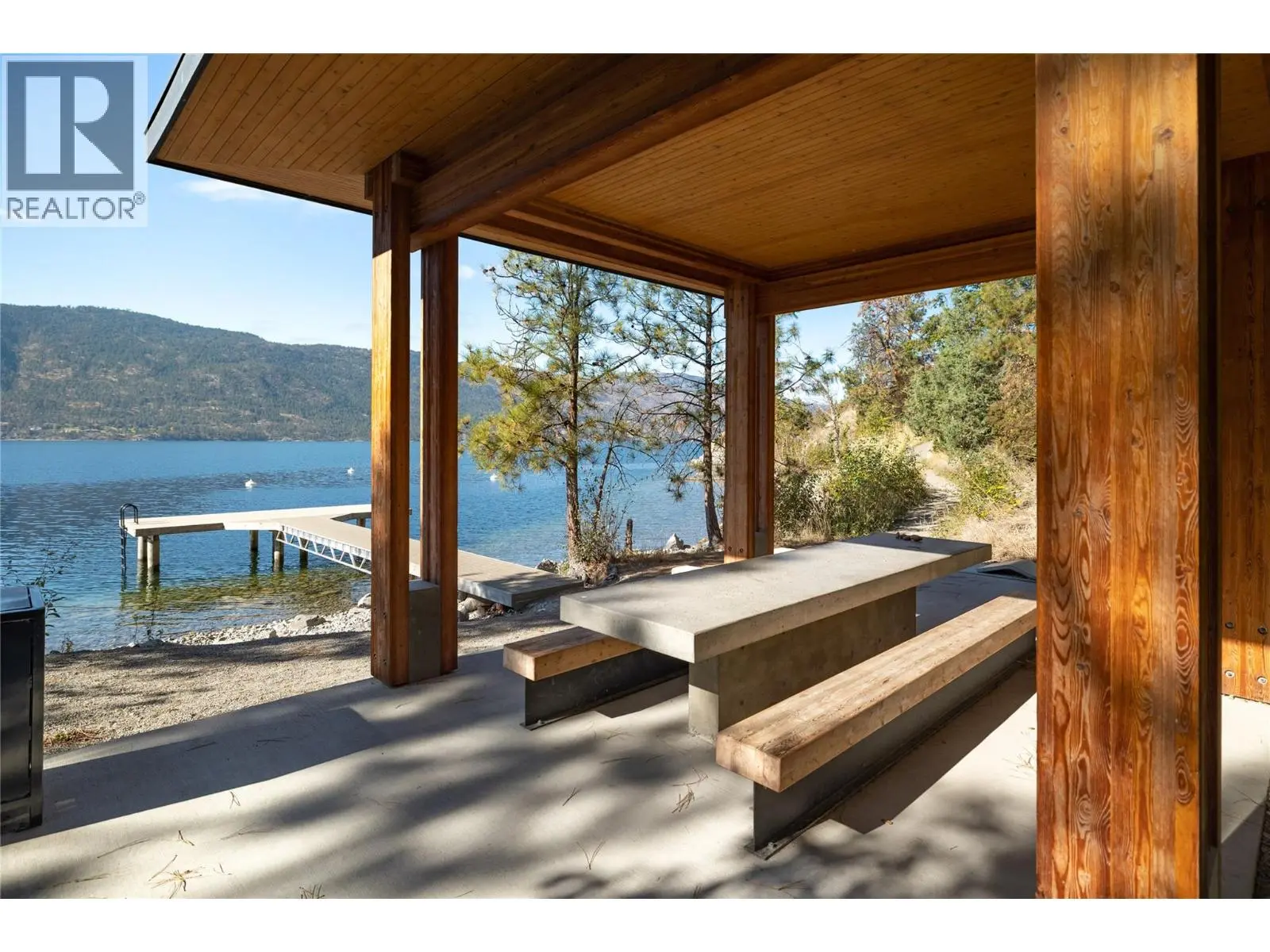 9499 Ledgestone Road. Lake Country, British Columbia