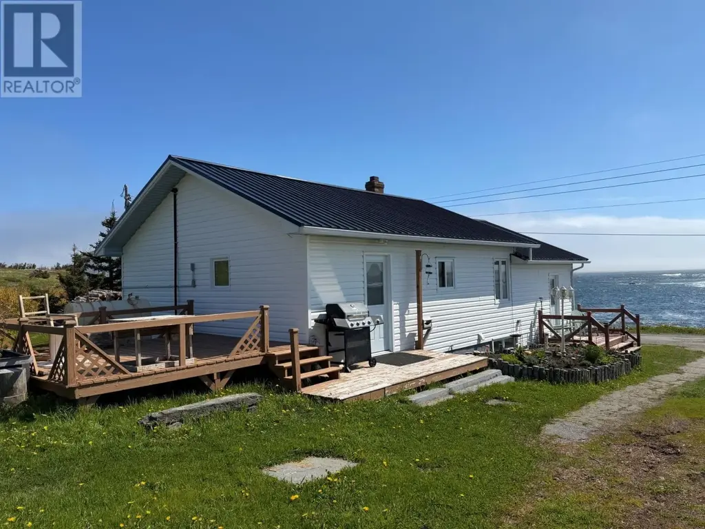 10 Seaview Drive, Ladle Cove