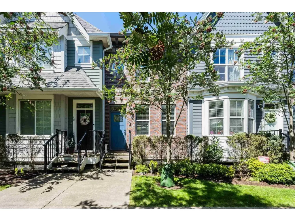 24 45462 Tamihi Way, Garrison Crossing, Chilliwack