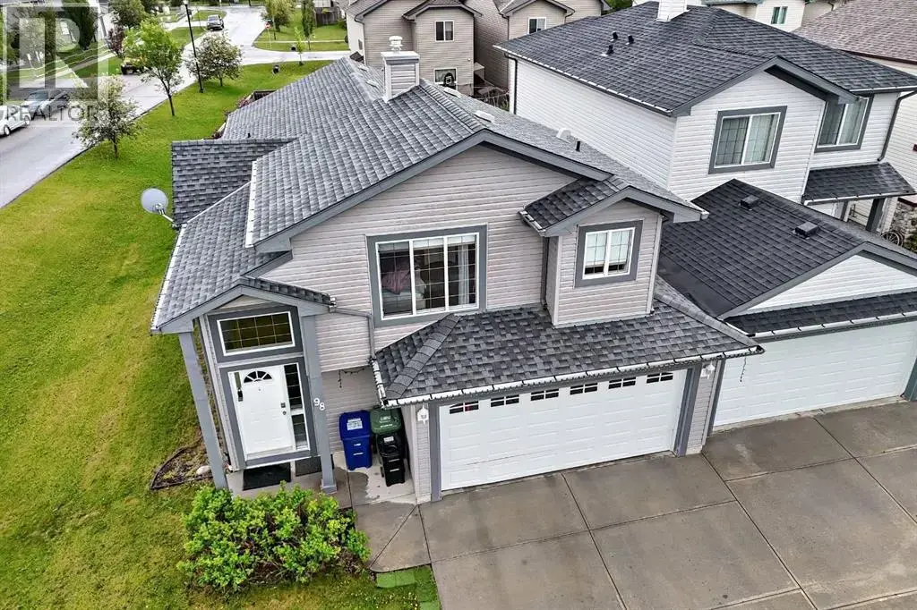 98 Canoe Square Sw, Airdrie