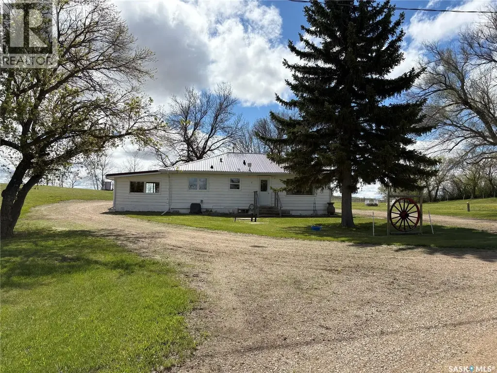 229 Calgary Street, Ernfold