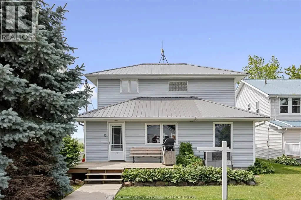 419 Lakeside, Amherstburg