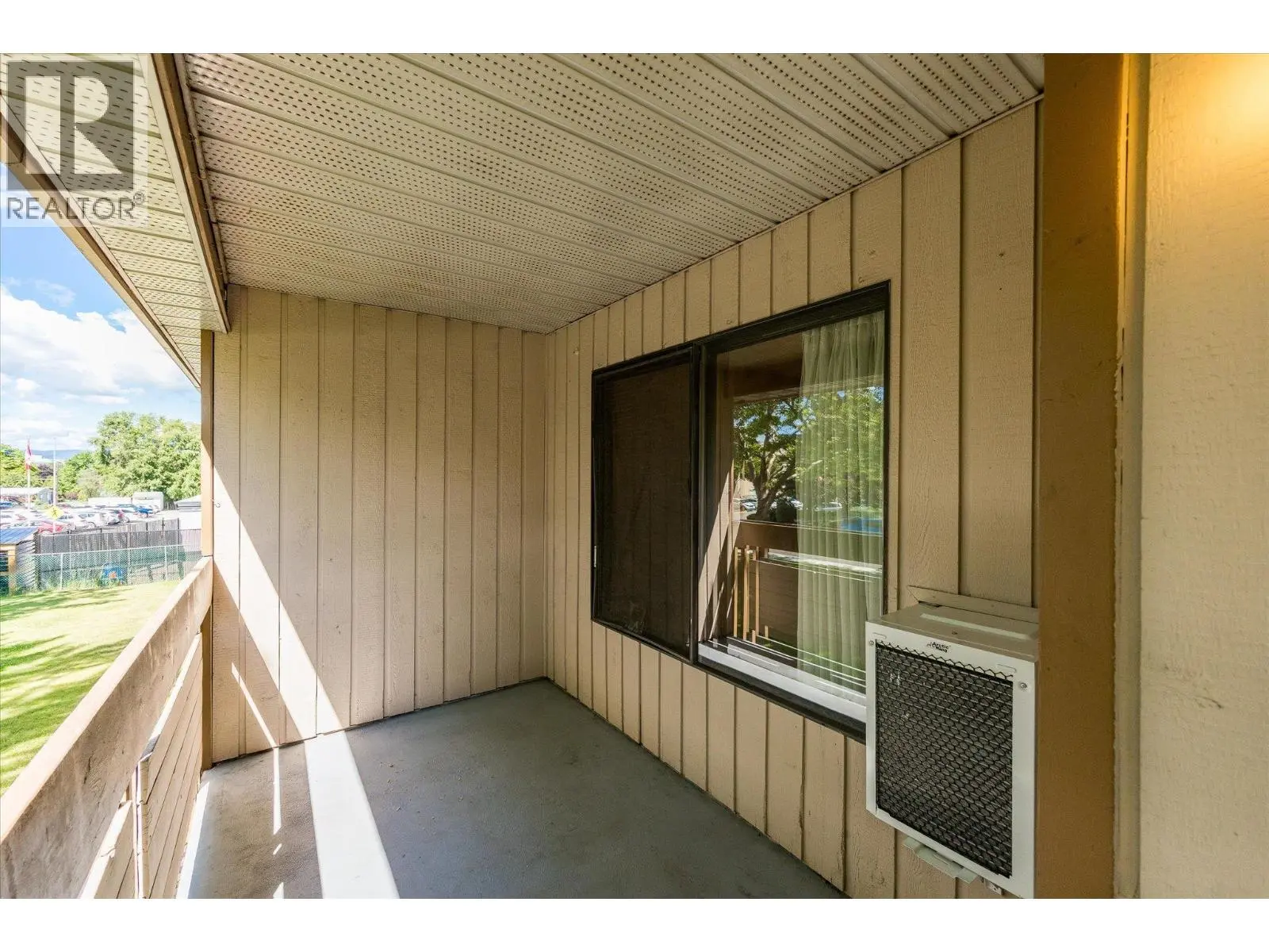 880 Badke Road Unit# 203a. Kelowna, British Columbia