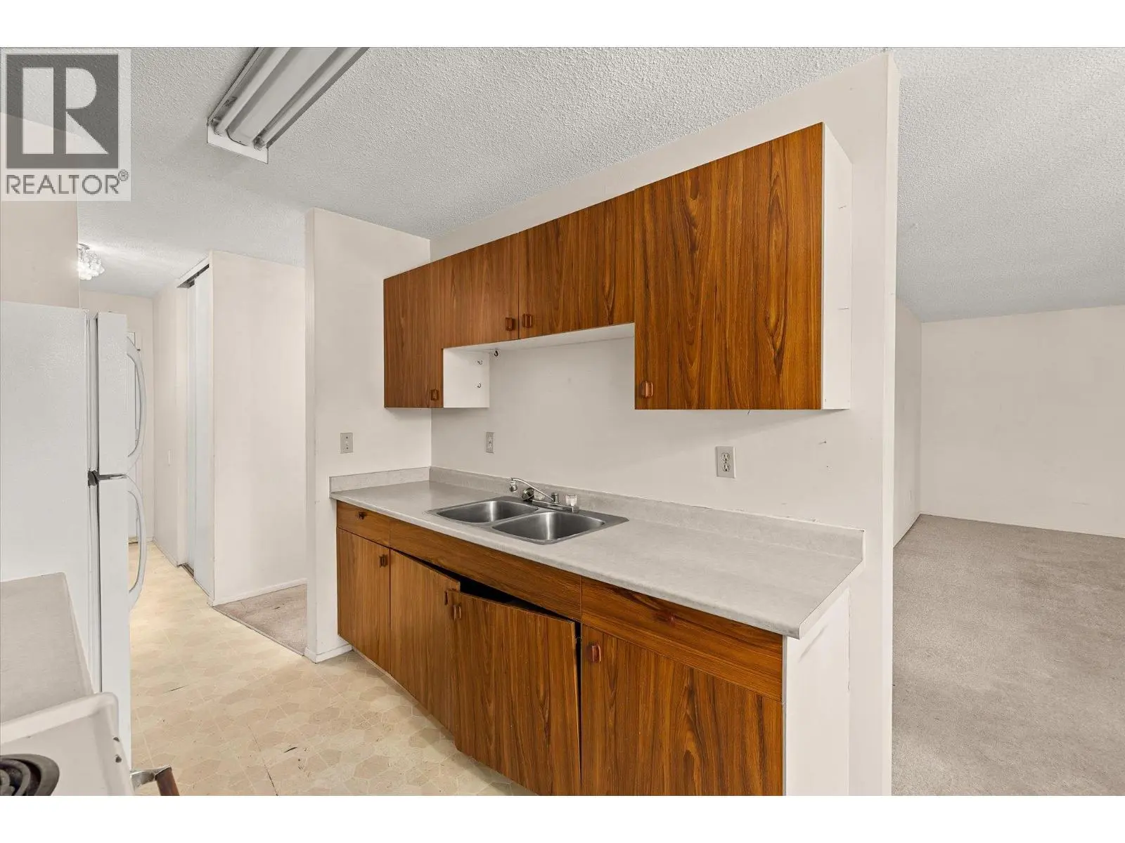880 Badke Road Unit# 203a. Kelowna, British Columbia