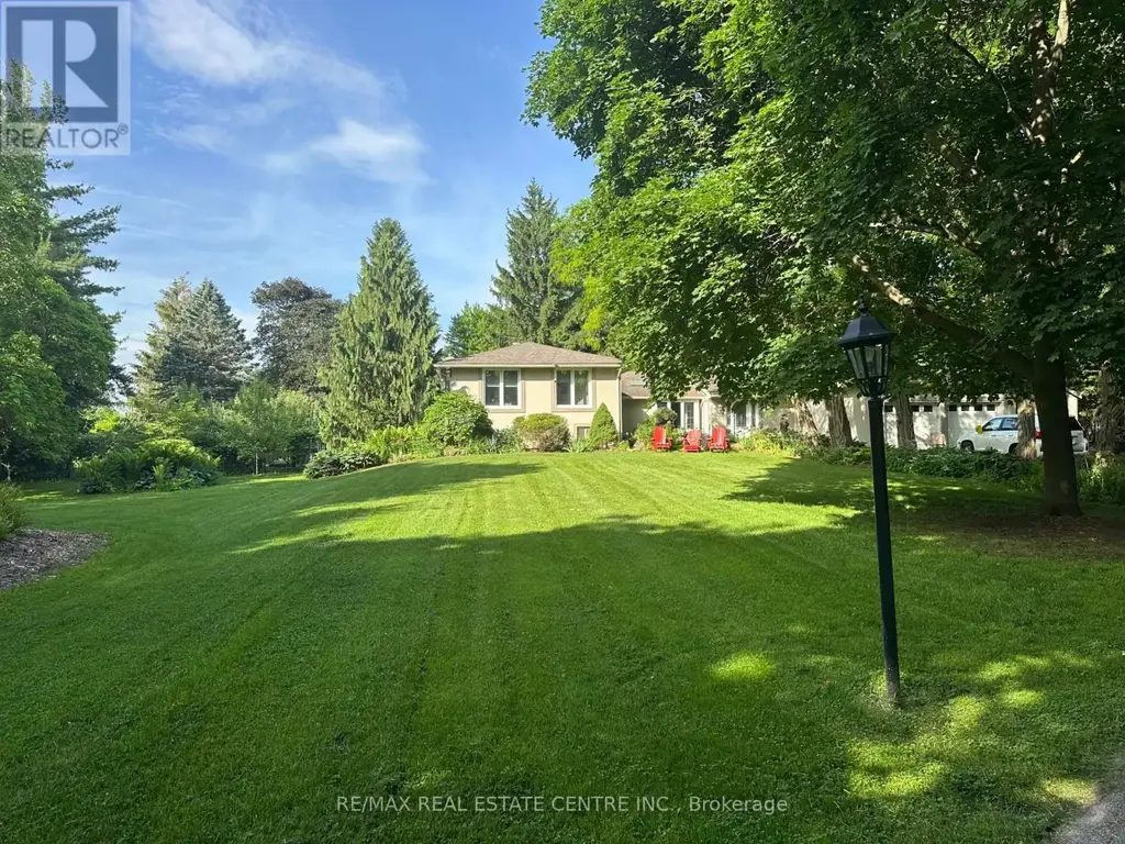 5590 Blind Line, Burlington