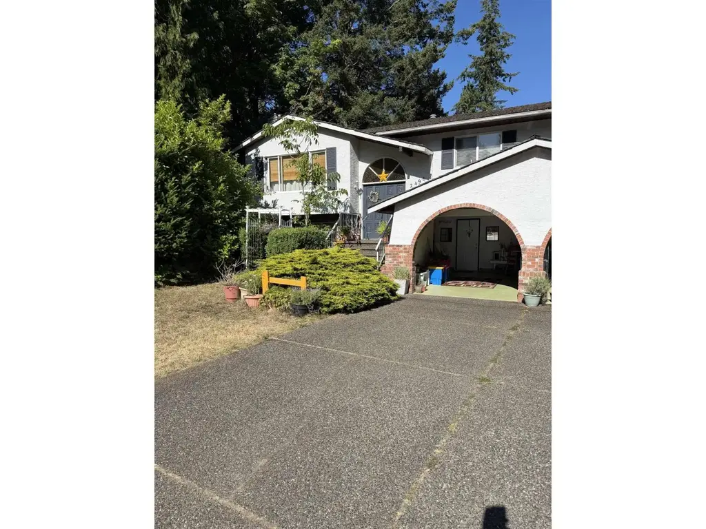 2496 124 Street, Surrey
