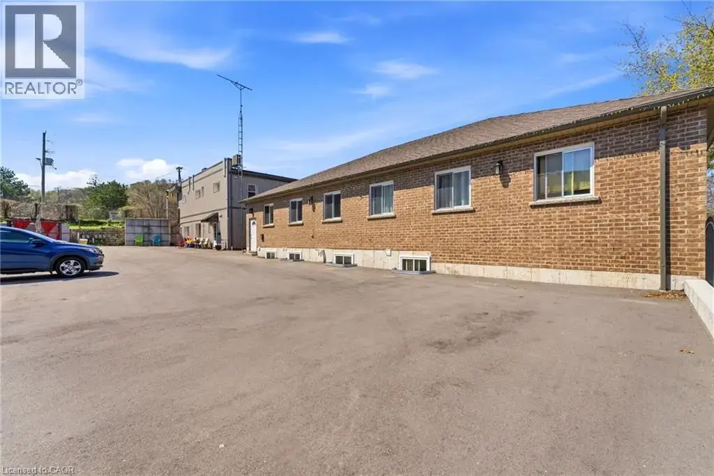 1745 King Street E, Hamilton