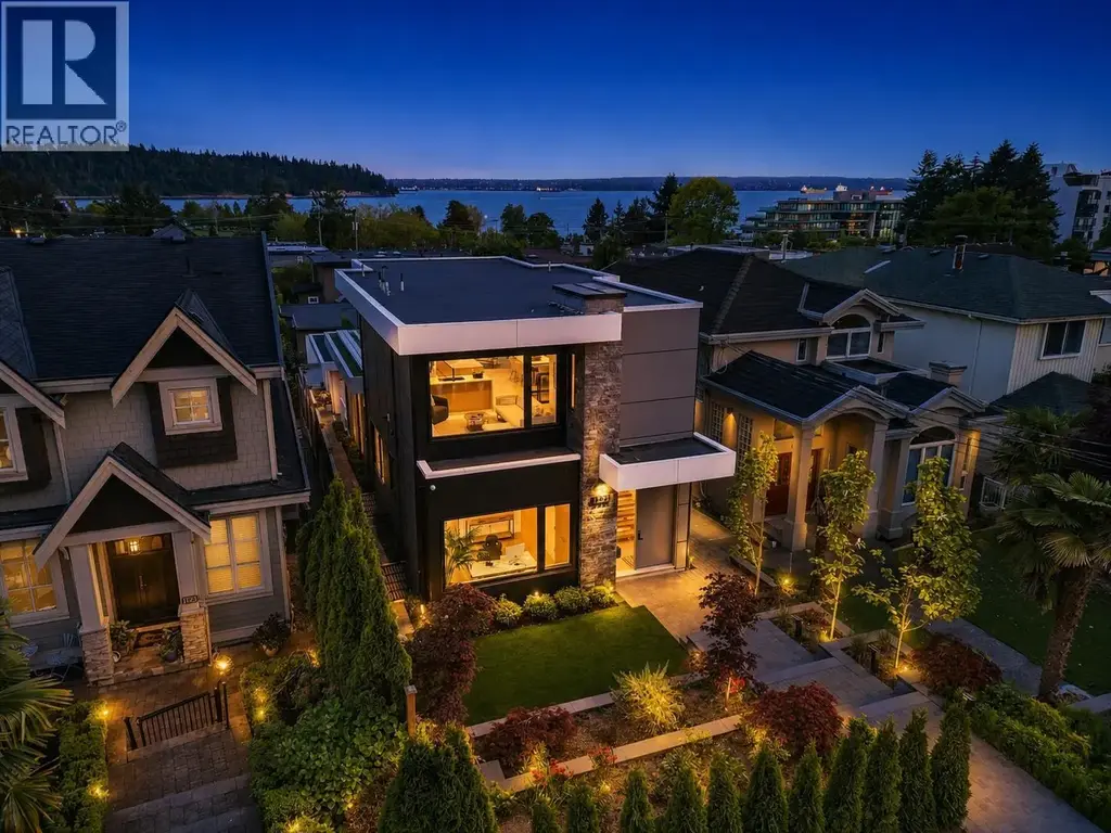 1236 Duchess Avenue, West Vancouver
