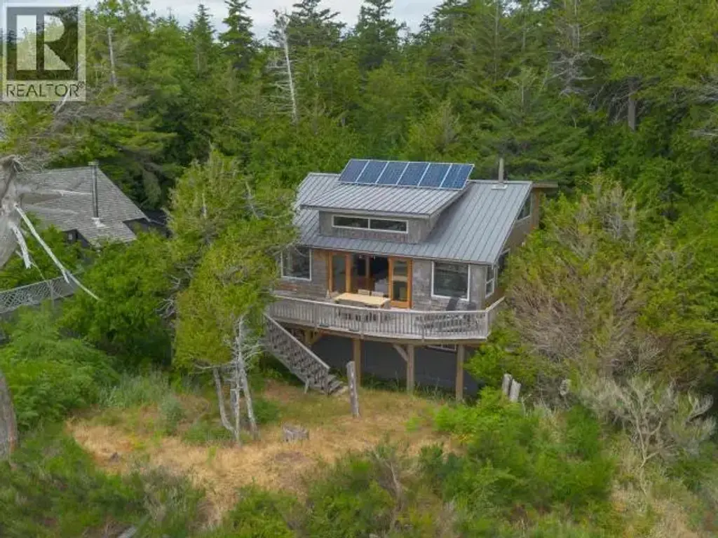 1772 Vancouver Blvd, Savary Island