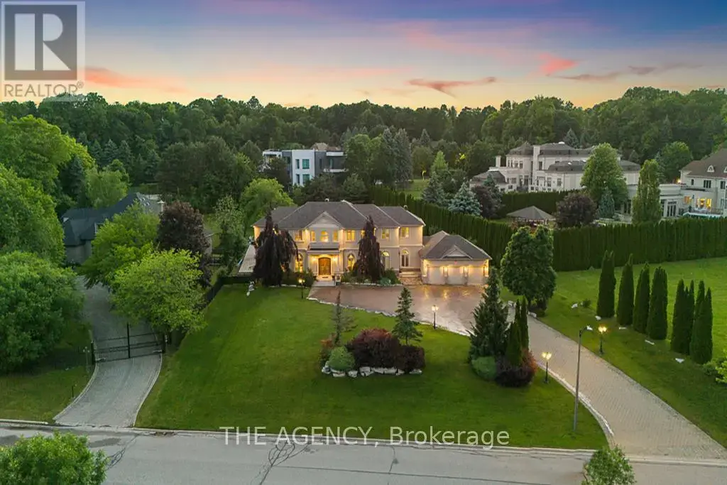 16 Dew Drop Court, Vaughan