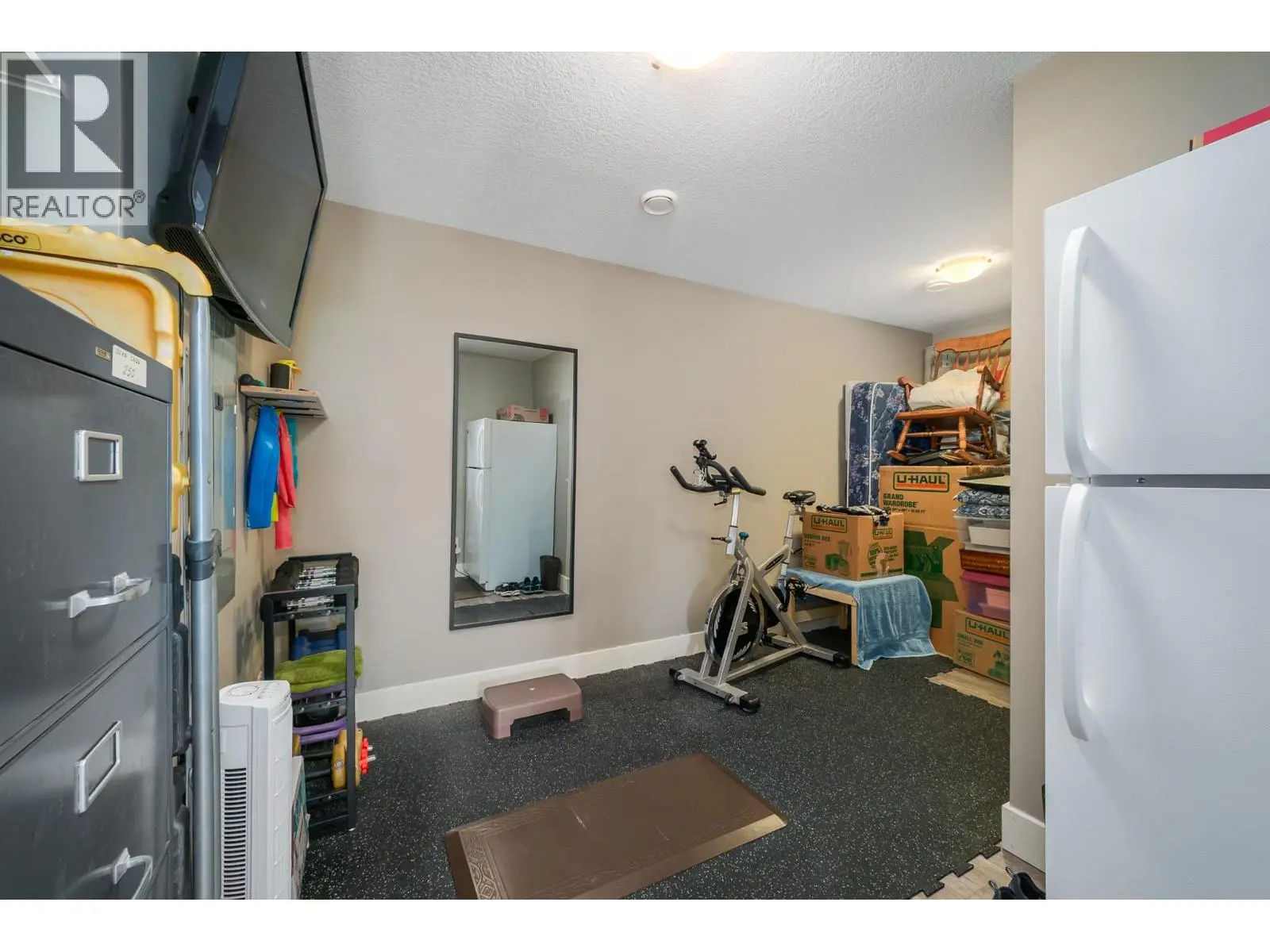 673 Denali Court Unit# 9. Kelowna, British Columbia