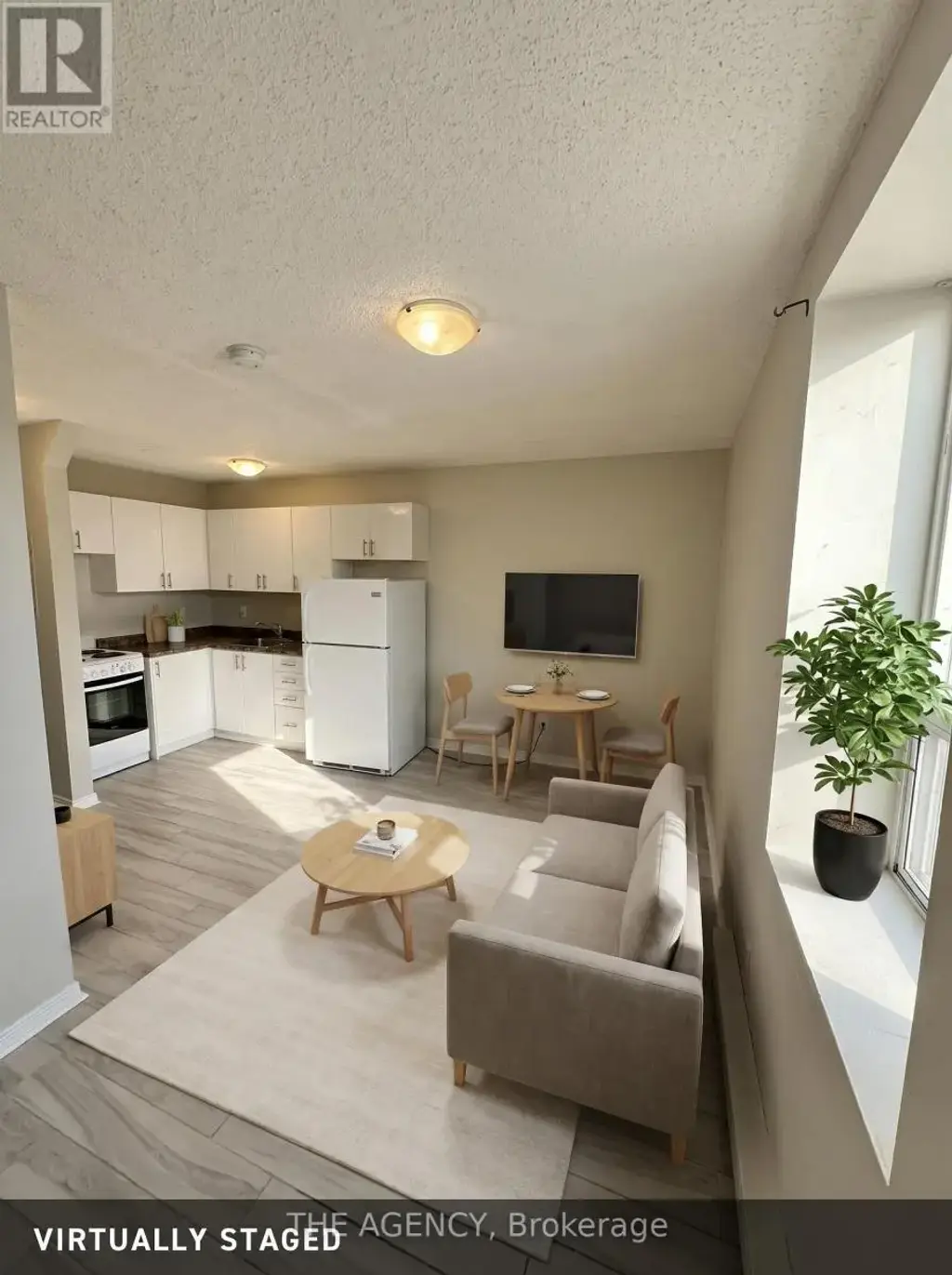 9 - 45 King Avenue W, Clarington (Newcastle)