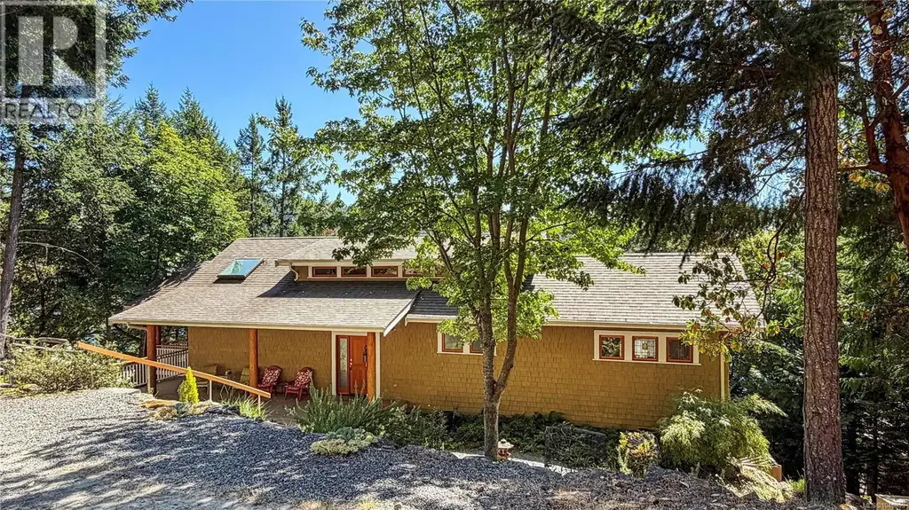 6608 Razor Point Rd, Pender Island
