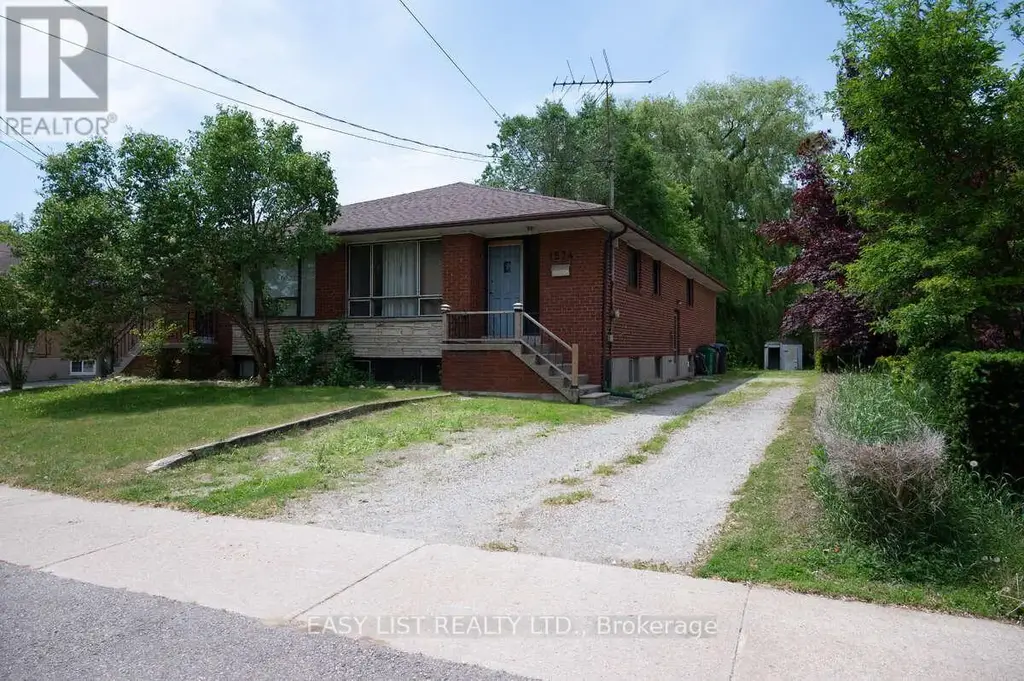 1574 Northmount Avenue, Mississauga (Lakeview)
