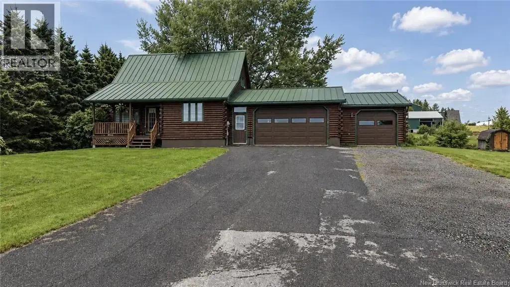 4751 Route 104, Maplewood