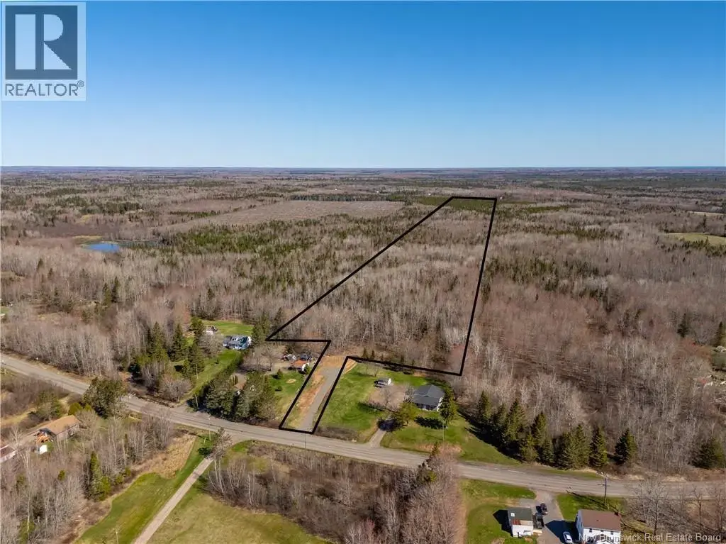 Lot Route 132, Lakeburn