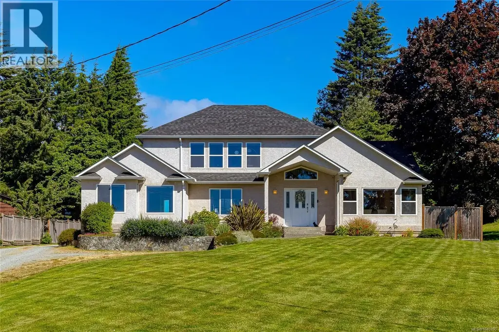 6810 West Coast Rd, Sooke
