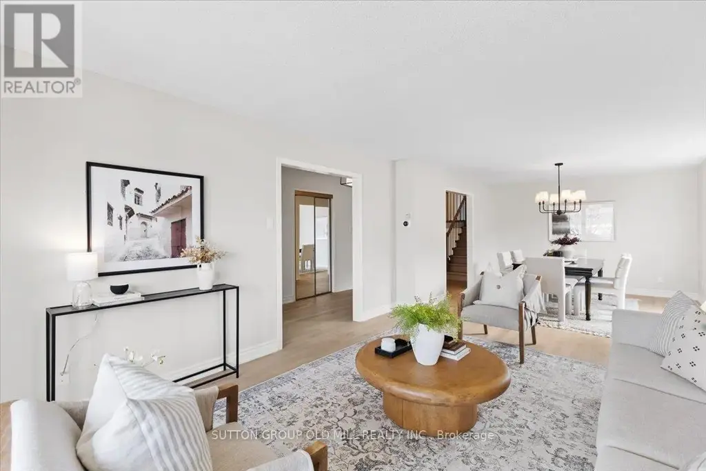 37 Brandy Crescent, Vaughan (East Woodbridge)