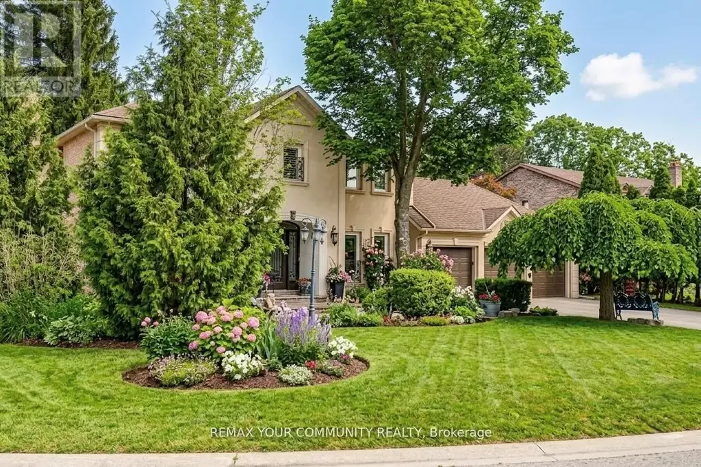 30 Deanbank Drive, Markham (Thornhill)