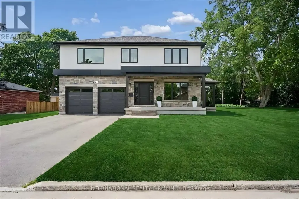 2423 Raymore Drive, Burlington (Brant)