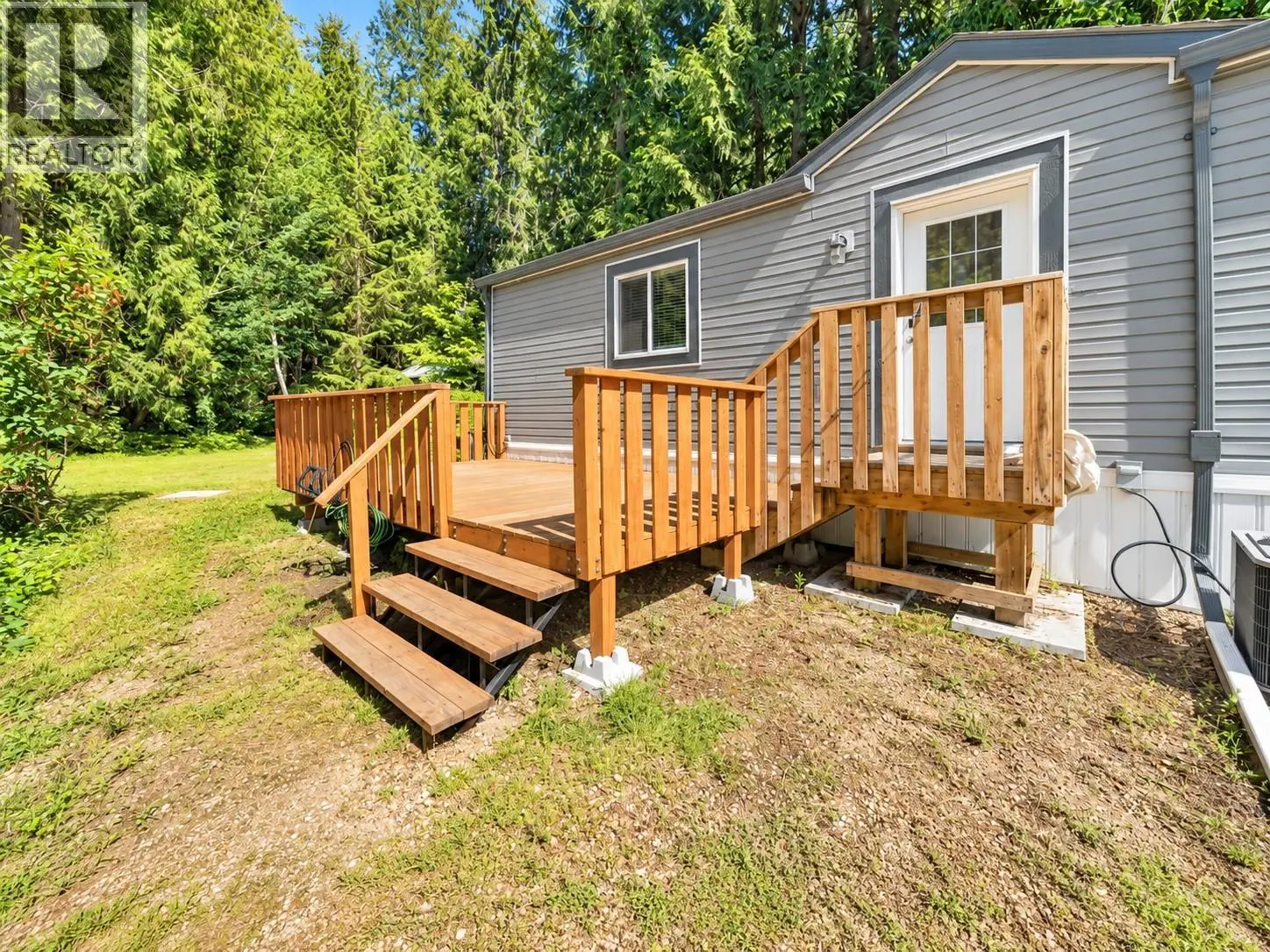 Photo of Listing #10391780