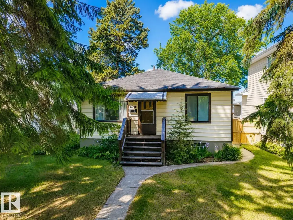 8318 80 Av Nw, Edmonton