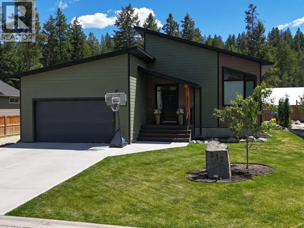 217 Shadow Mountain Boulevard, Cranbrook