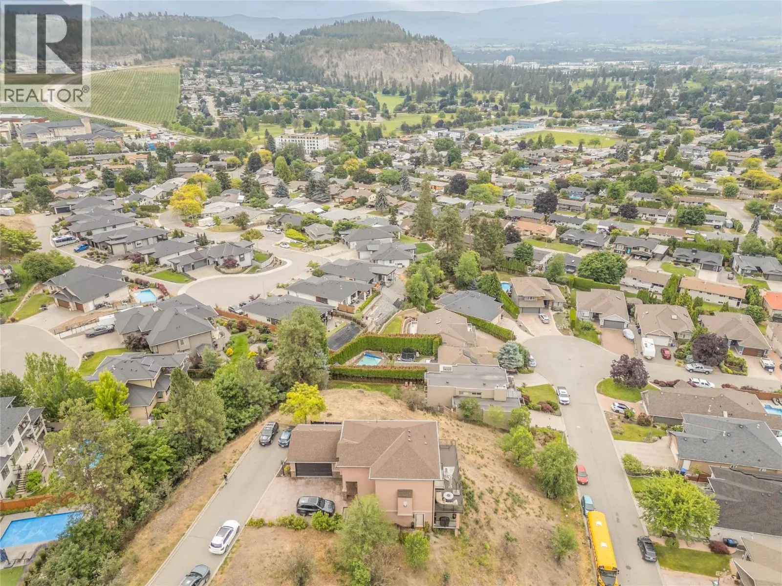 1691 Lindsay Drive. Kelowna, British Columbia