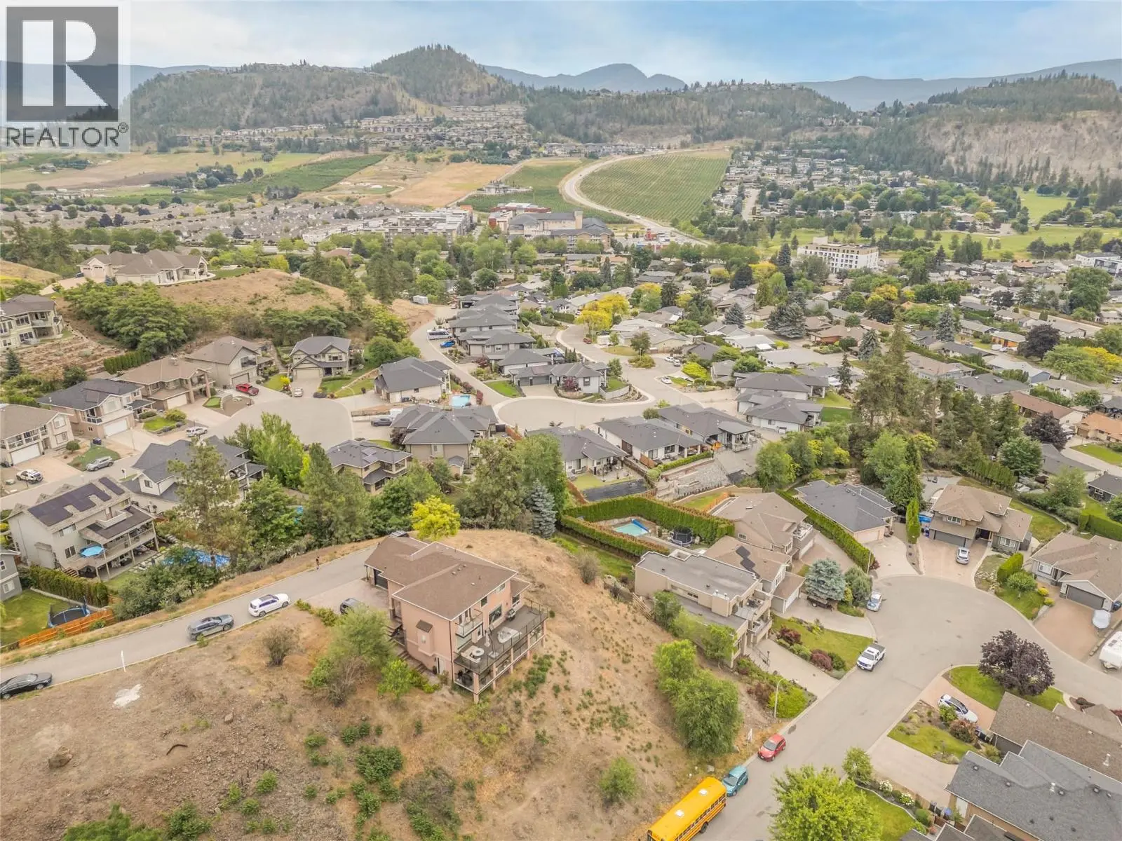 1691 Lindsay Drive. Kelowna, British Columbia