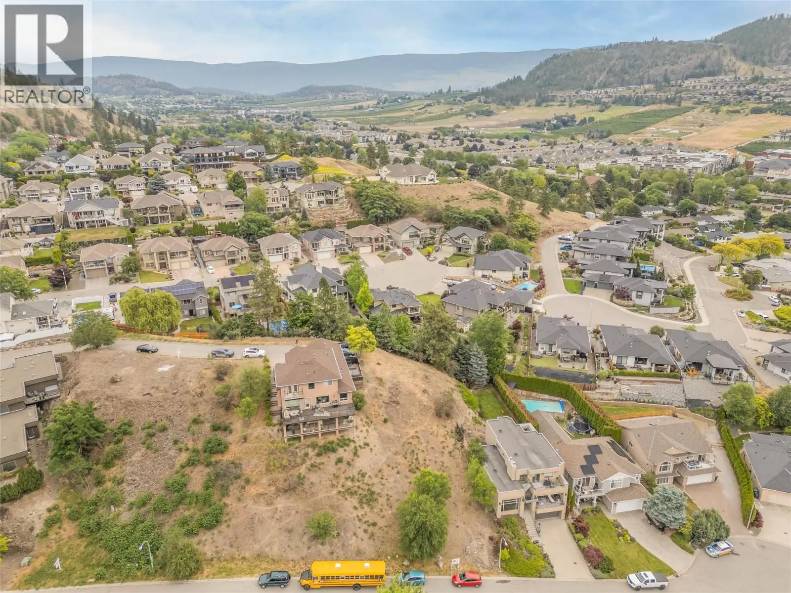 1691 Lindsay Drive. Kelowna, British Columbia