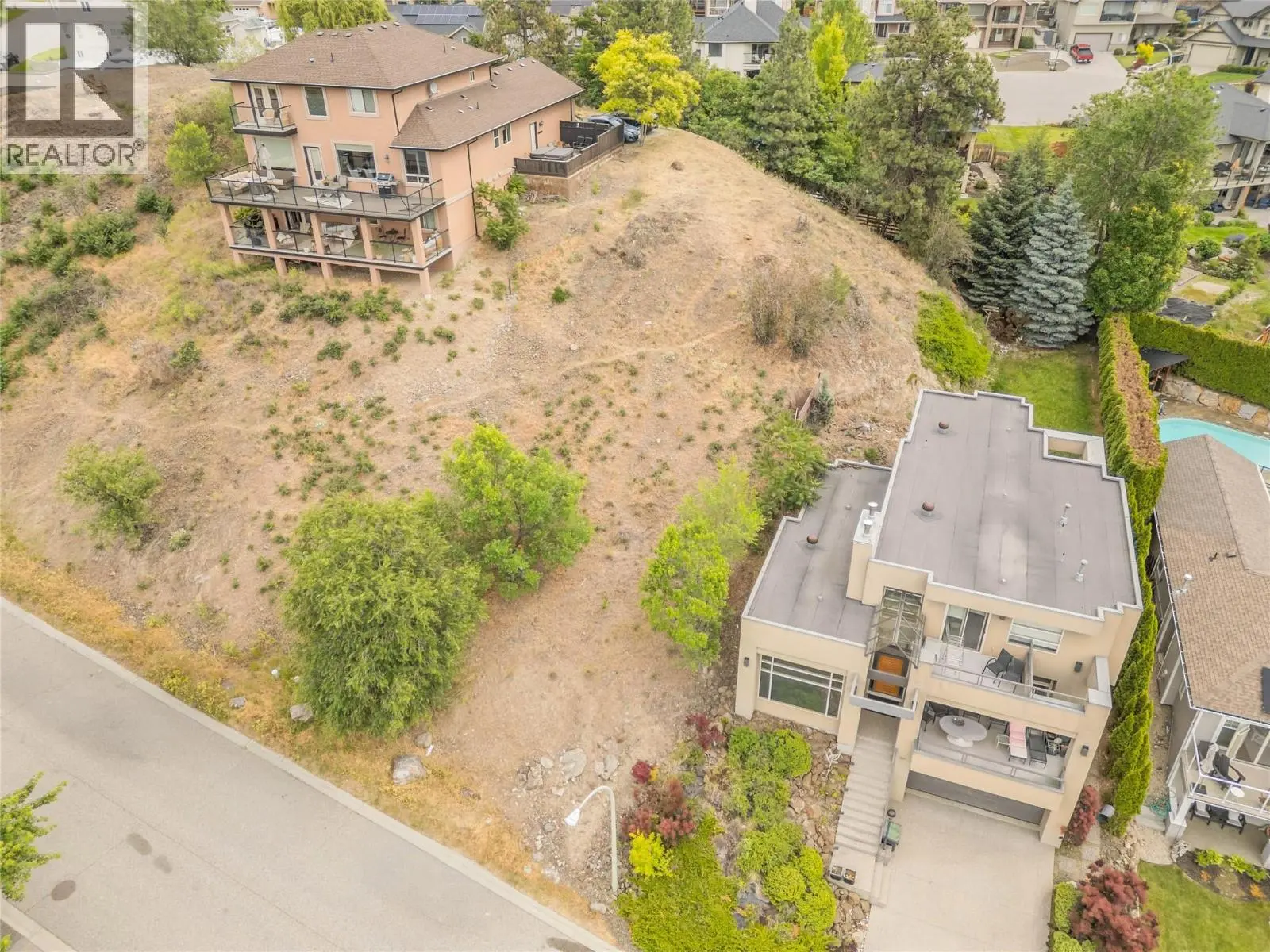 1691 Lindsay Drive. Kelowna, British Columbia
