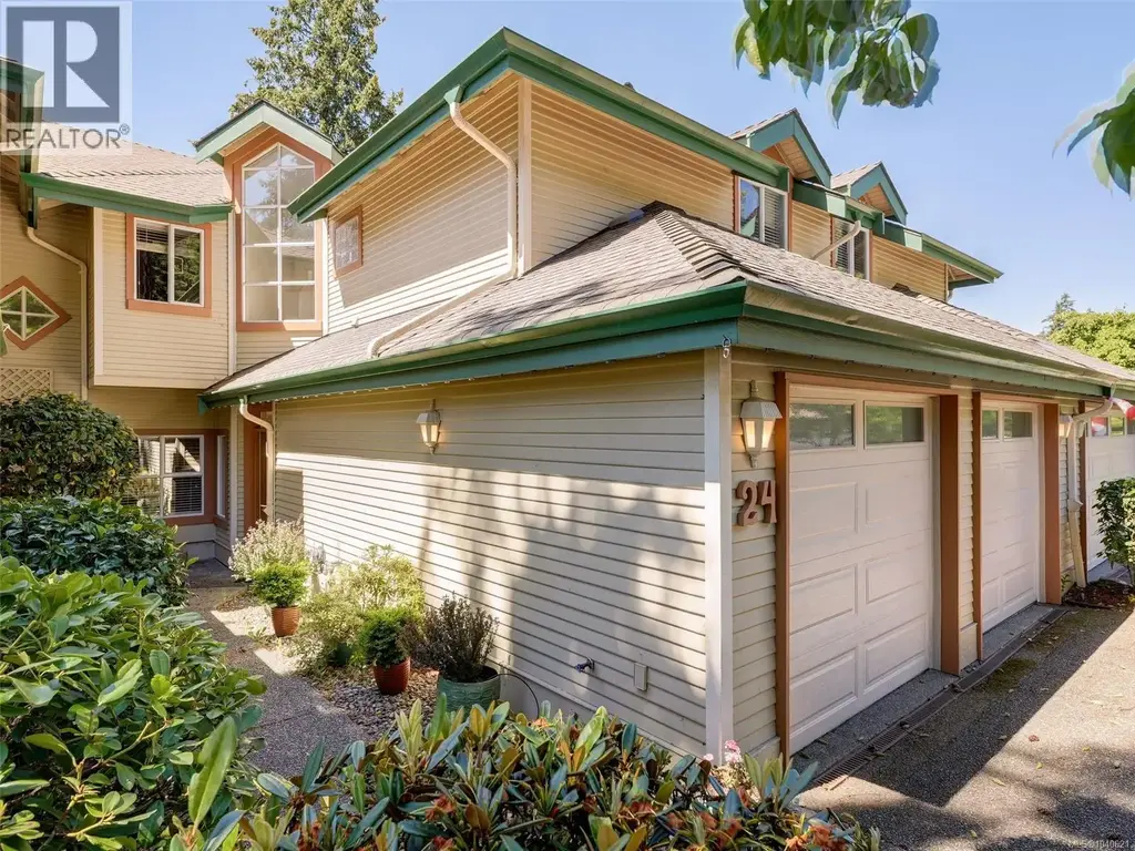 24 520 Marsett Pl, Saanich