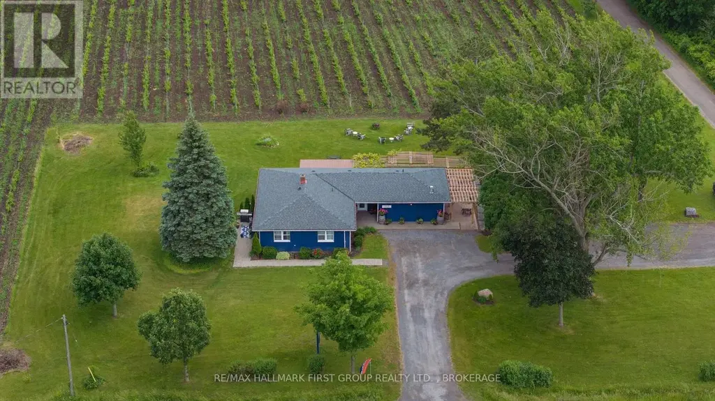 9656 Loyalist Parkway, Greater Napanee (Greater Napanee)
