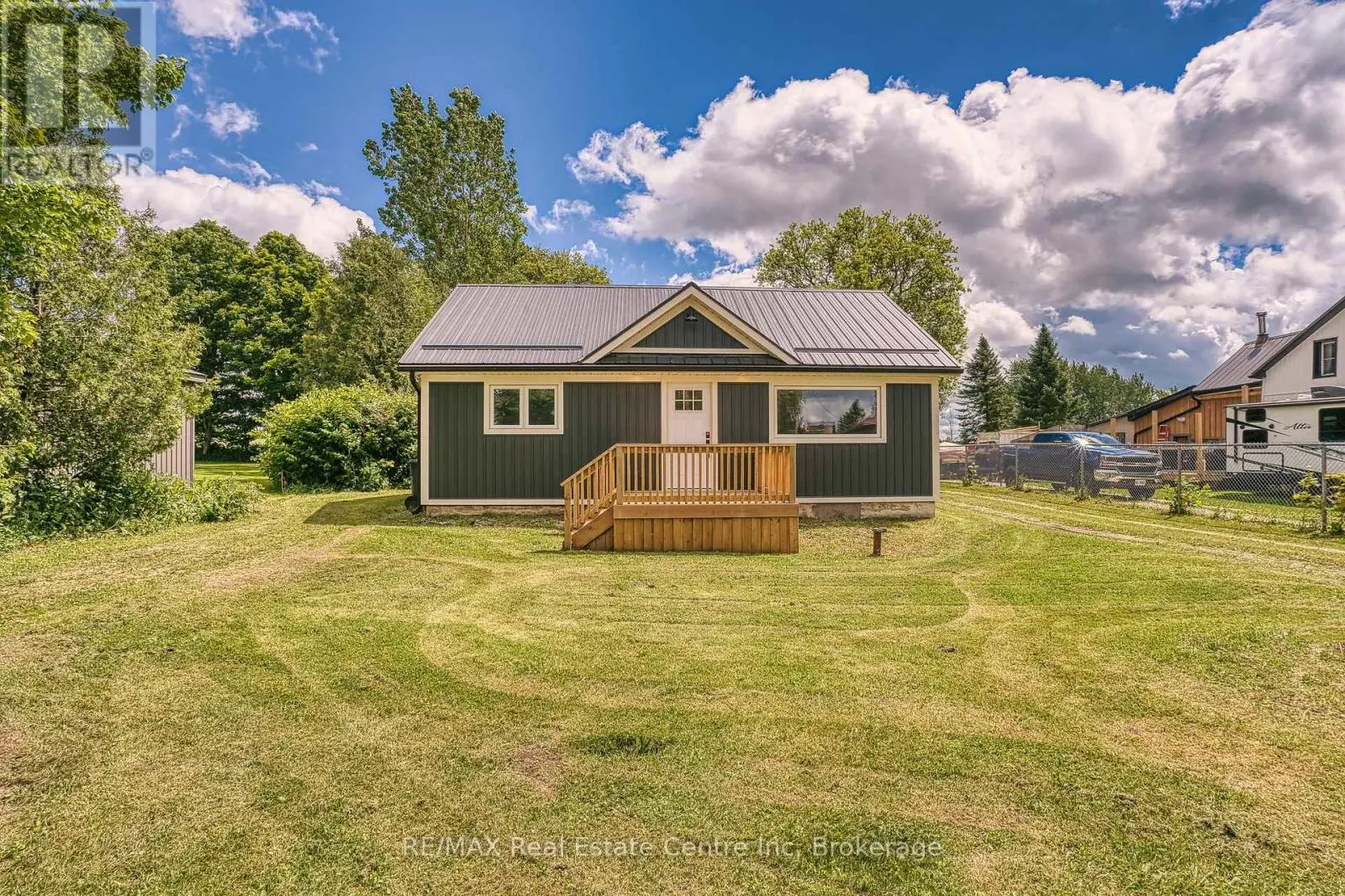 85088 Grey Road 14, Southgate