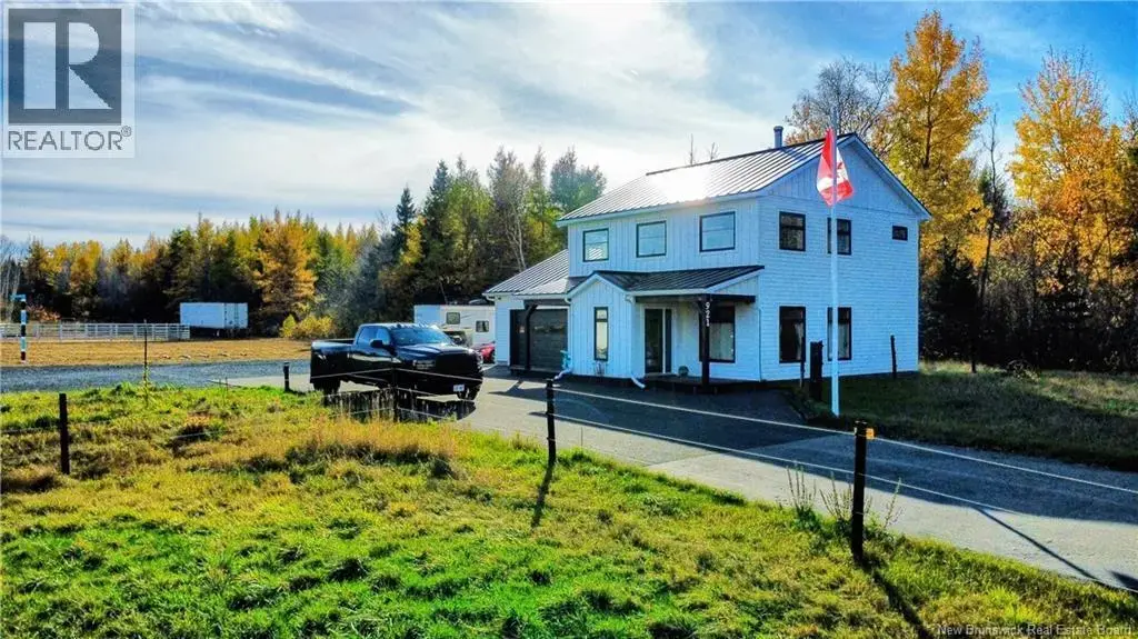 921 Rue Pinet Street, Bertrand