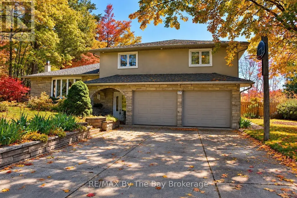 69 Frederick Drive, Wasaga Beach